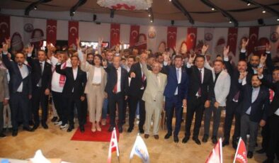 MHP Kozan’da Yusuf Seğmen Dönemi Başladı