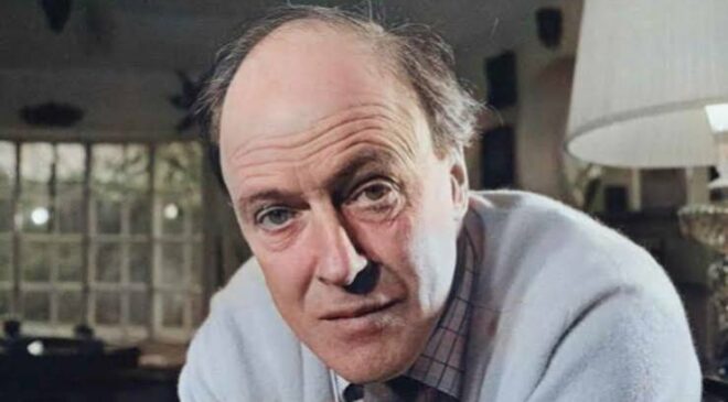 Roald Dahl Kimdir? Hayatı, Edebi Kişiliği ve Eserleri