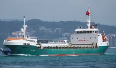 Türk Deniz Kuvvetleri’nden Hint Okyanusu’nda Nefes Kesan Operasyon: Kaçırılan Gemi Kurtarıldı