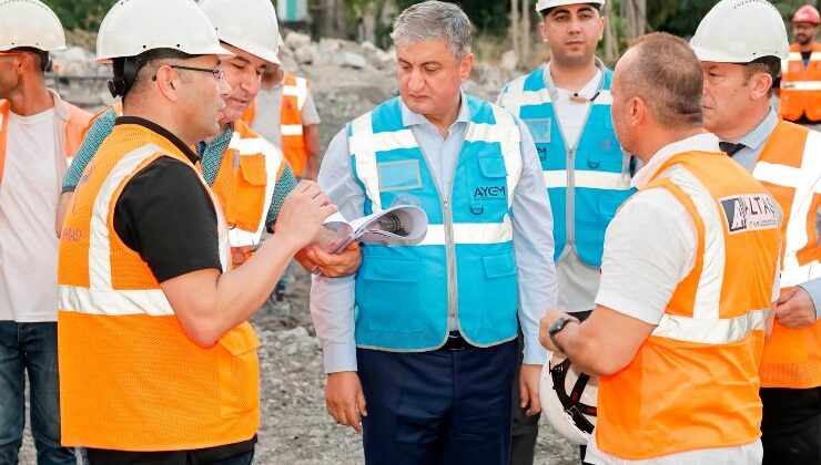 Vali Mustafa Yavuz, Kasım Gülek Köprüsü’nde Yürütülen Çalışmaları İnceledi