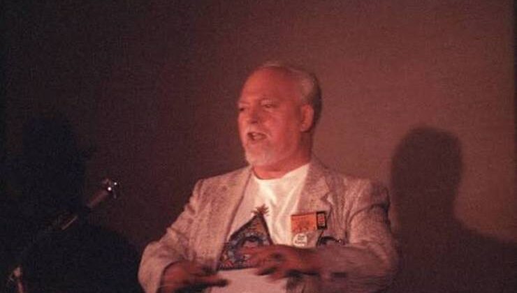 ABD’li Romancı, Filozof ve Fütürolog Robert Anton Wilson (RAW) Kimdir? Hayatı ve Fikirleri