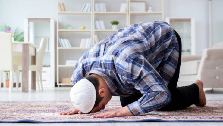 Her Gün Kılınan Namaz Bıkkınlık Verir mi?