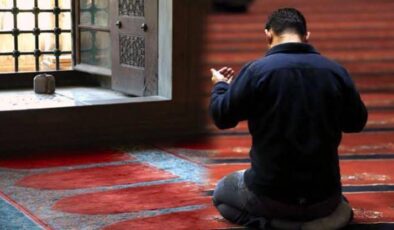 İkindi Namazındayken Kılınmayan Öğle Namazını Hatırlamak