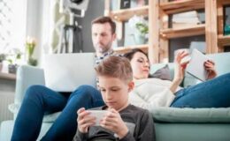 Sanal Medya ve Aile: Dijital Çağda Tehditler ve Çözümler