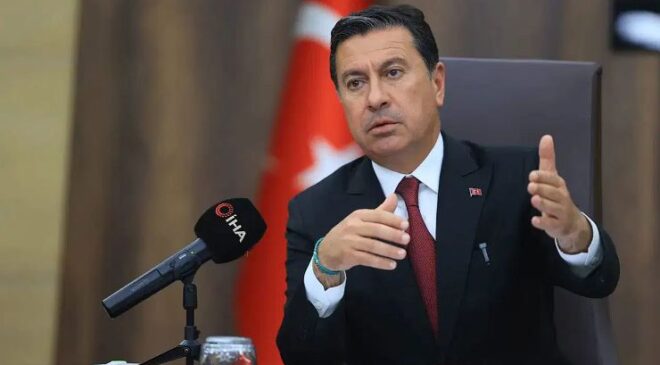 Ahmet Aras Parti Değiştirme İddialarına Son Noktayı Koydu: “Bağımsız Kalacağım”