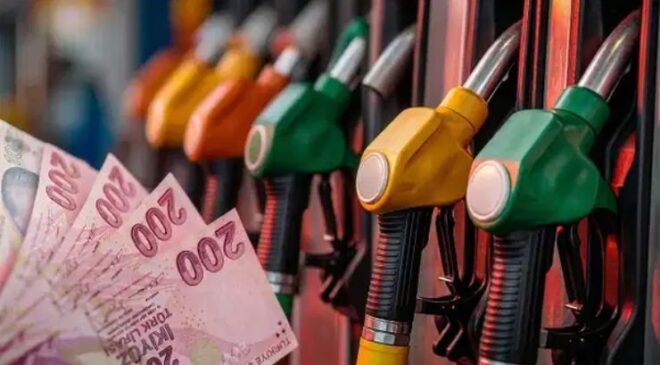 Benzine Dev İndirim Geliyor: Litre Fiyatında 4,30 TL Düşüş Bekleniyor