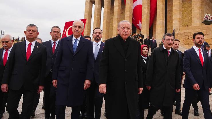 Cumhuriyet’in 103. Yılında Anıtkabir’de Görkemli Tören