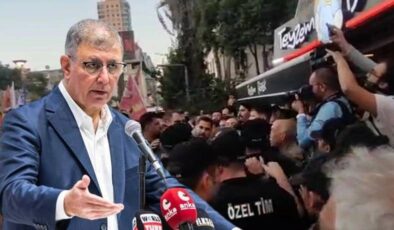 İzmir’de Cemil Tugay Protestosuna Polis Müdahalesi