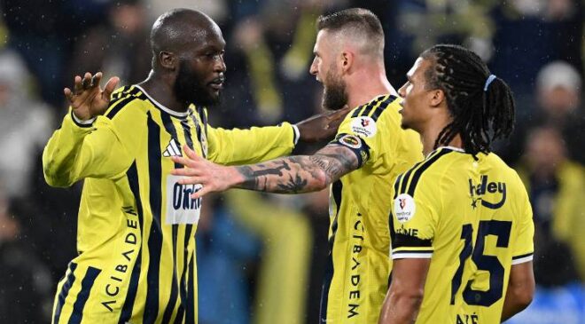 Romelu Lukaku Fenerbahçe Formasıyla İlk Golünü Attı