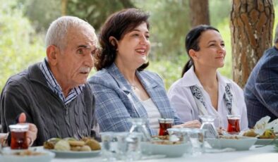 Süreyya Yavuz Hanımefendi, Uluslararası Adana Lezzet Festivali Öncesinde Huzurevi Sakinleriyle Bir Araya Geldi