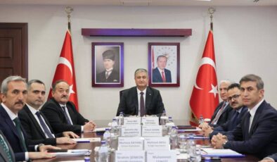 Vali Mustafa Yavuz Kaymakamlarla Bir Araya Geldi